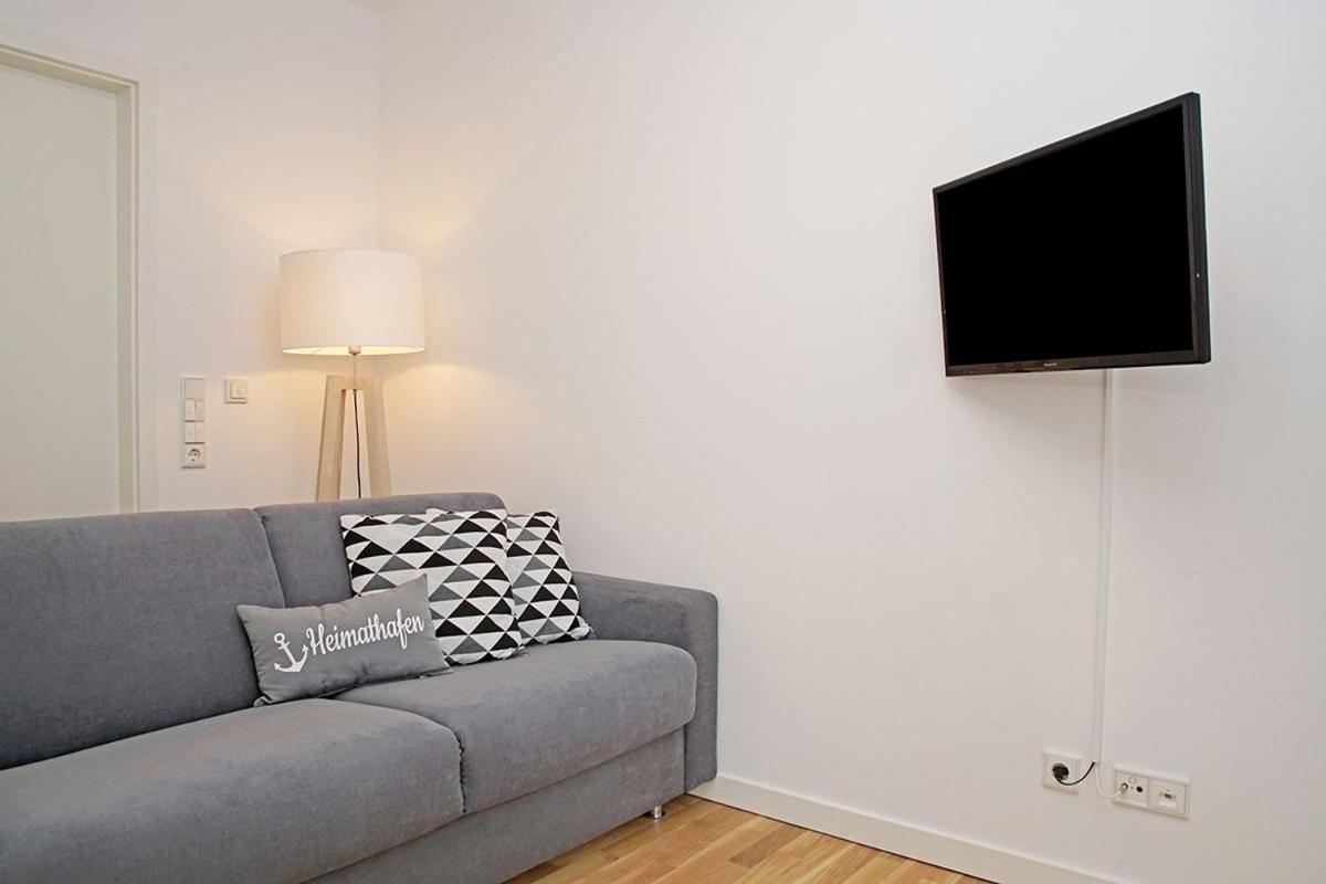 Haus Marina 28 Apartment Куксхавен Екстериор снимка
